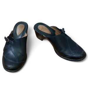 💜 VINTAGE CLARKS ARTISAN Mule Clogs Leather Slip Ons (6.5M)